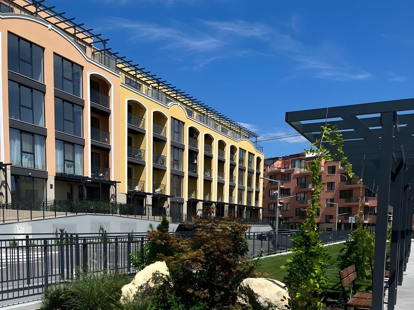 Сграда на Bella Vita Residence